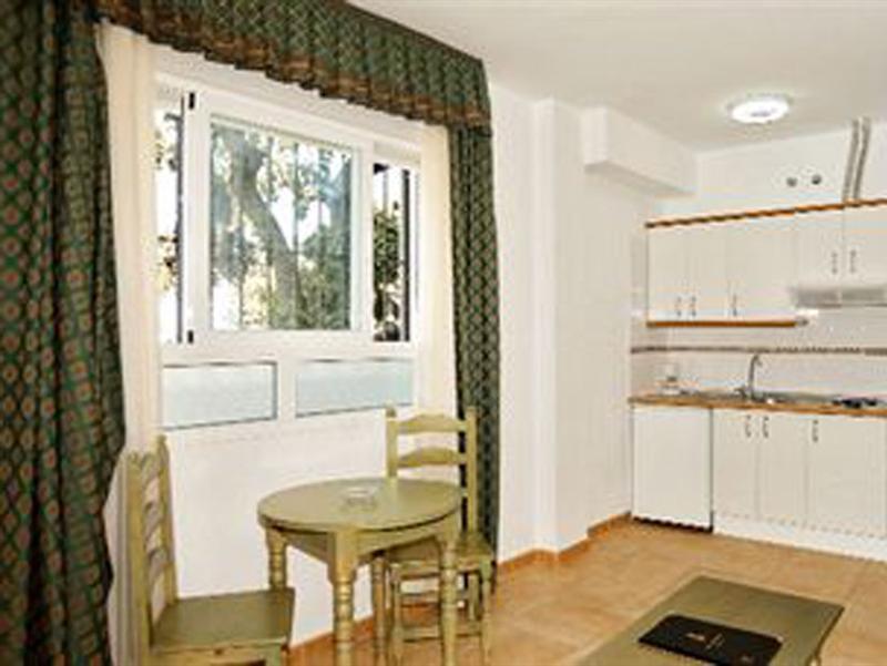 La Fonda Apartments ベナルマデナ エクステリア 写真