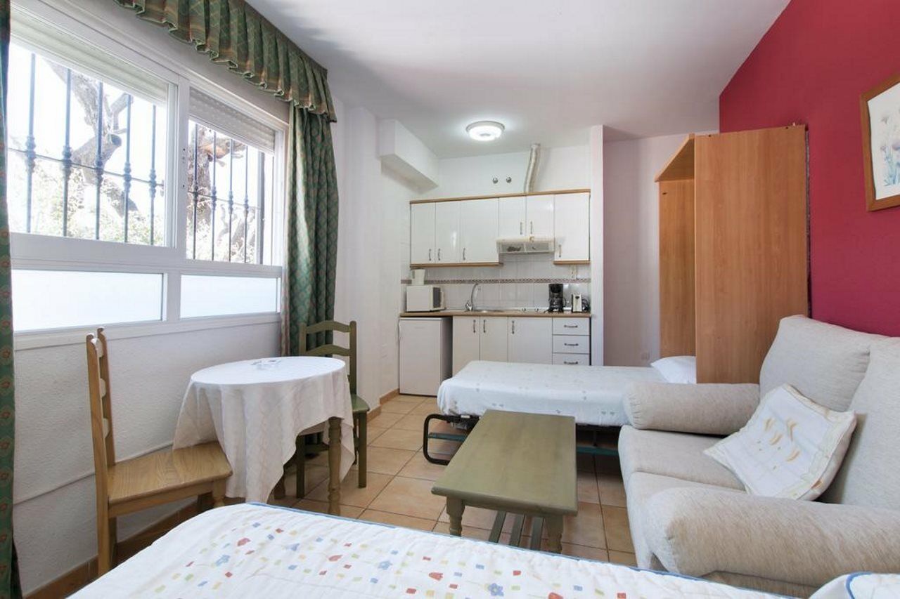 La Fonda Apartments ベナルマデナ エクステリア 写真