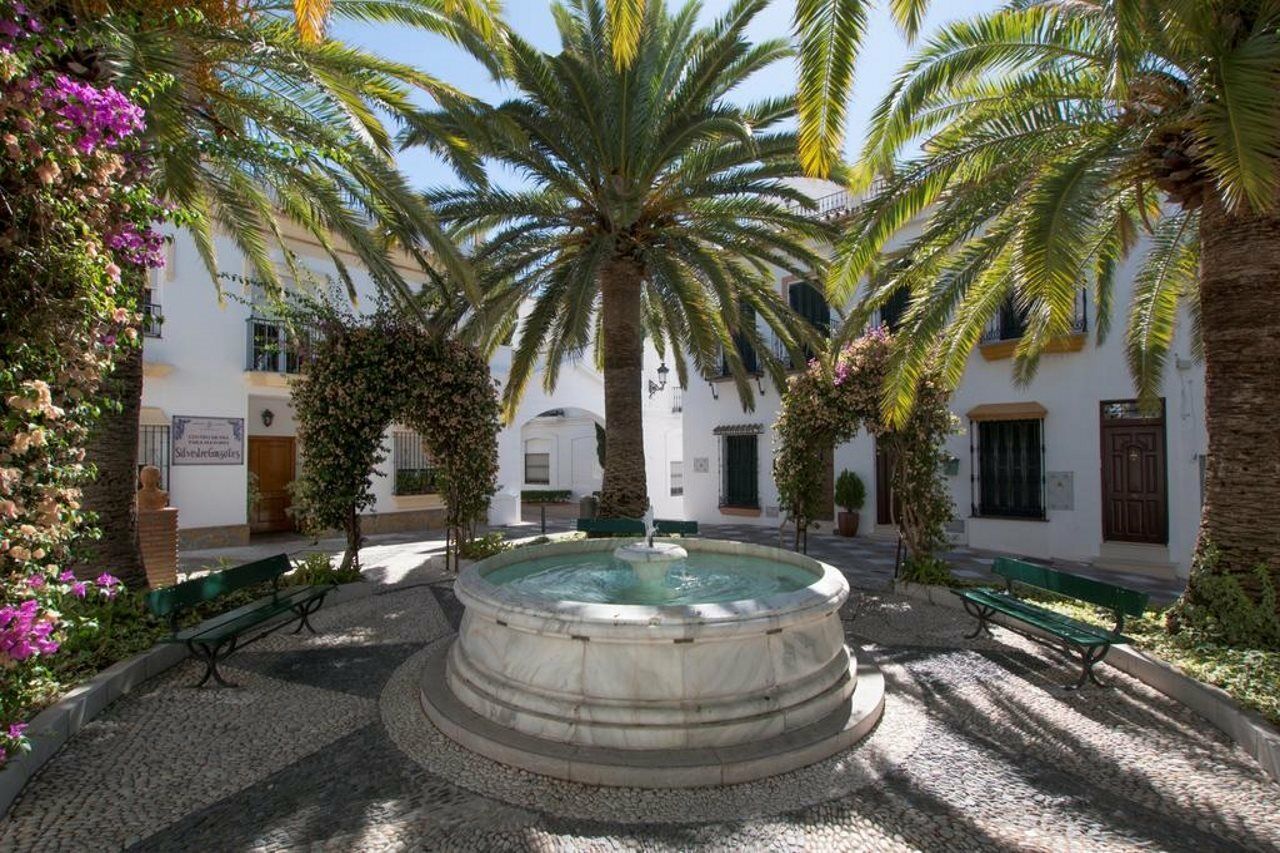 La Fonda Apartments ベナルマデナ エクステリア 写真
